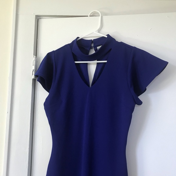 Dress - Picture 3 of 4